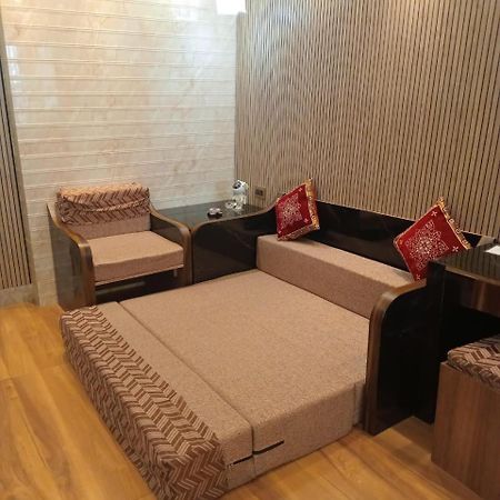 Ostro Inn Studio Apartment Calcutta Eksteriør billede